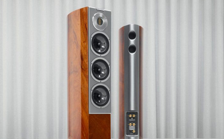 Audiovector R5 speakers - one viewed from the front and one from the rear