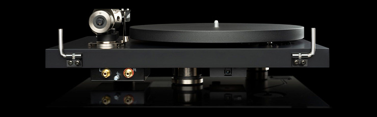 Project Debut PRO turntable