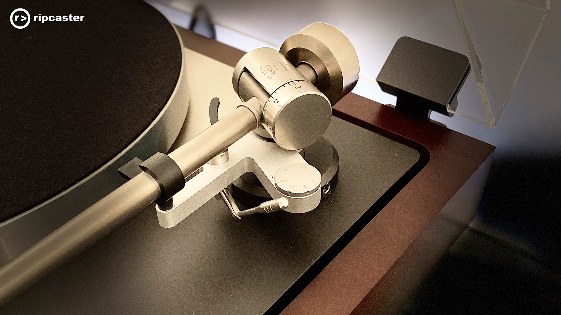 LP12-50 - Ekos tonearm