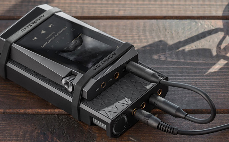 A&K PA10 Portable amp strapped to an A&K player