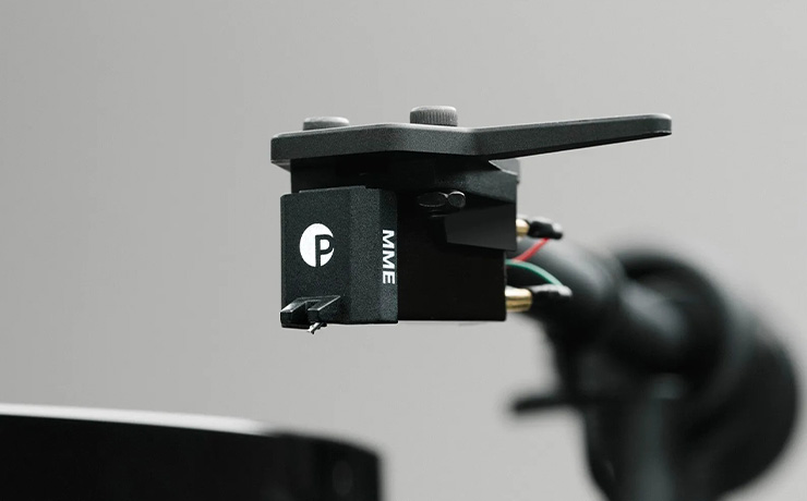 The Project Pic It MM E Cartridge on the tonearm
