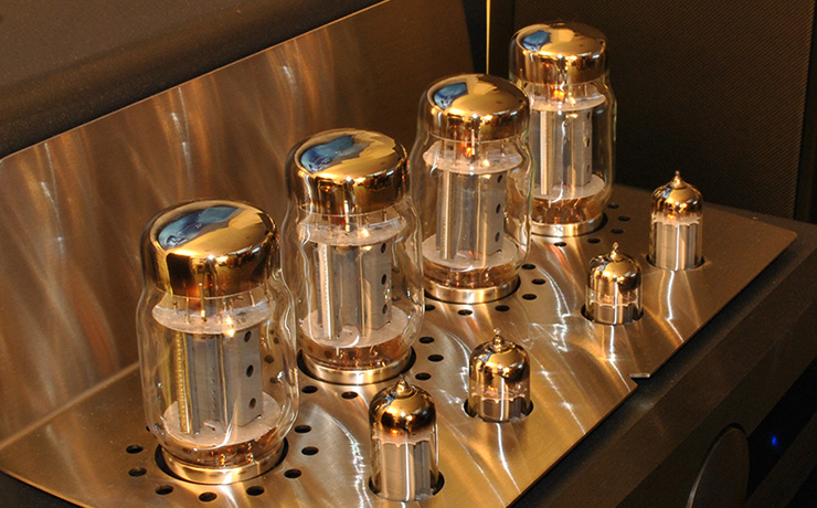 Synthesis Roma 510AC close-up