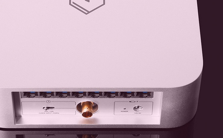 Silent Angel Bonn N8C Network Switch in silver - rear view