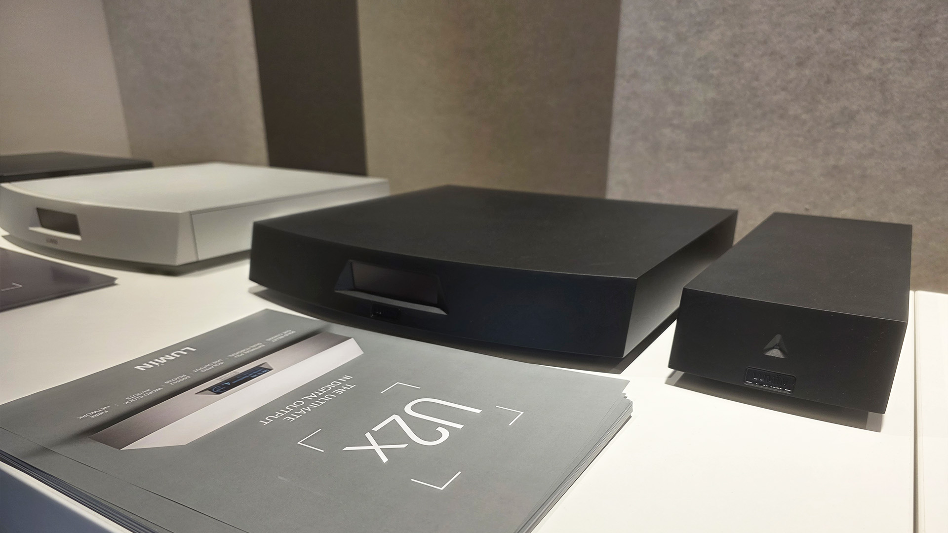 The Lumin U2x unit in black