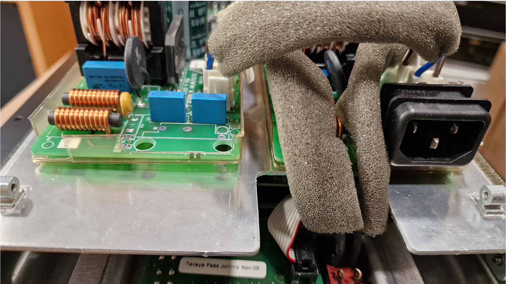 Linn Komri dual PSU detail