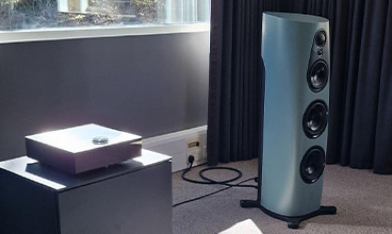 Linn 360 speakers