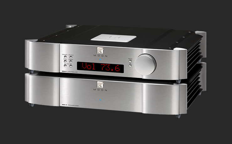 Moon 850P Dual Chassis Reference Balanced Preamplifier in silver
