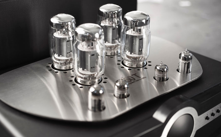 Synthesis Action A50 Taurus Integrated Tube Amplifier close-up