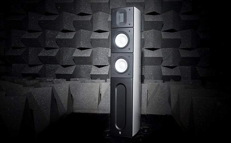 A single Raidho Acoustics X2.6 Loudspeaker in front of a black background