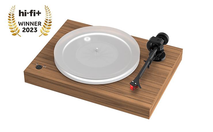Project X2 B Turntable with the HiFi Plus award logo in the top left corner