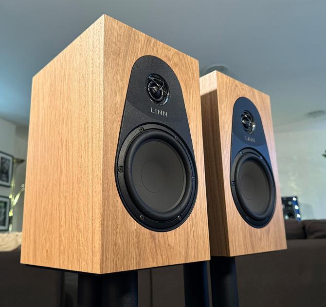 A pair of oak Linn 119 Loudspeakers in the ripcaster showroom