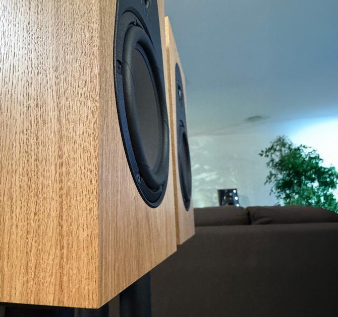 A pair of oak Linn 119 Loudspeakers in the ripcaster showroom