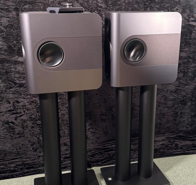 Kii Three System in black