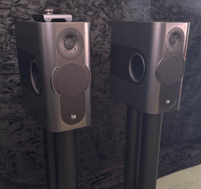 Kii Three System in black