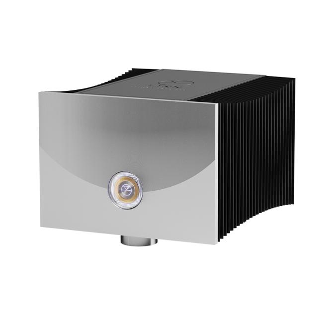 Klimax Solo 800 Power Amplifier in silver