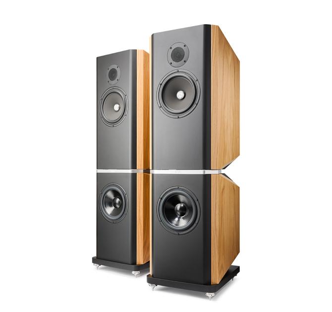 Titan 808 in natural oak