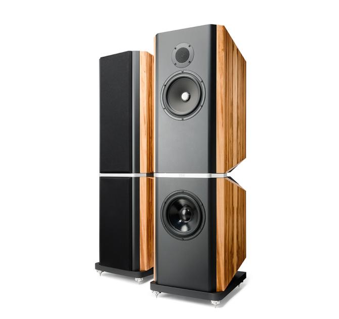 A pair of Kudos 808 speakers in liquid amber