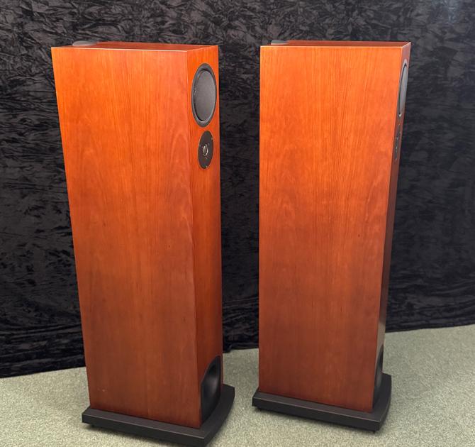 Linn AV5140 - Cherry Loudspeakers