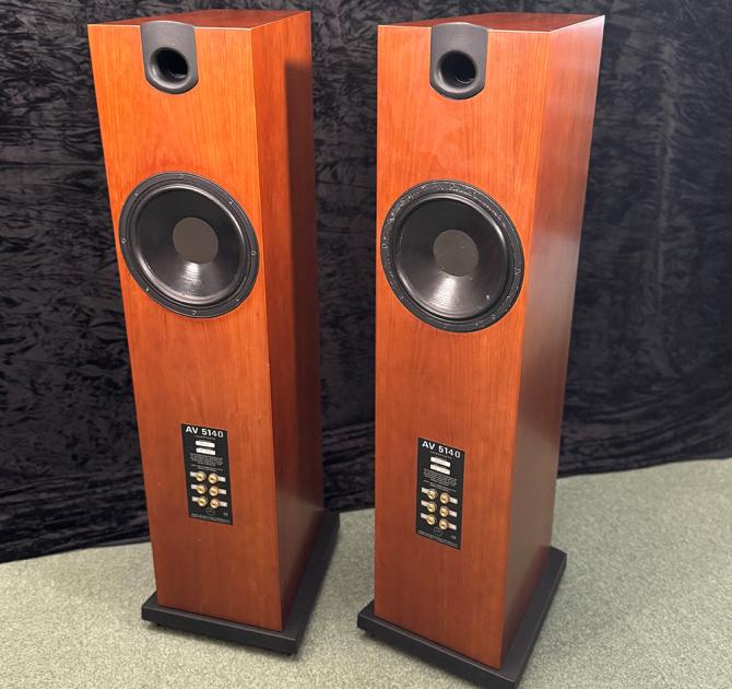 Linn AV5140 - Cherry Loudspeakers