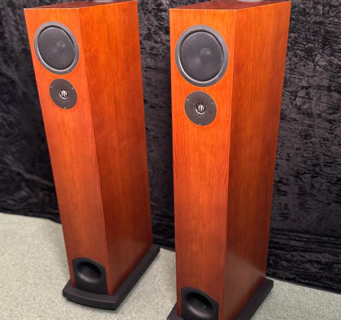 Linn AV5140 - Cherry Loudspeakers