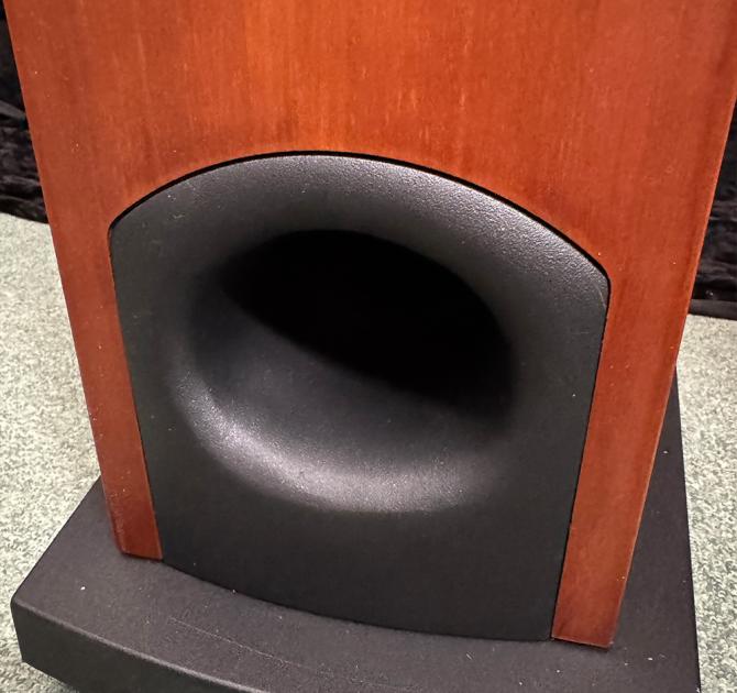Linn AV5140 - Cherry Loudspeakers