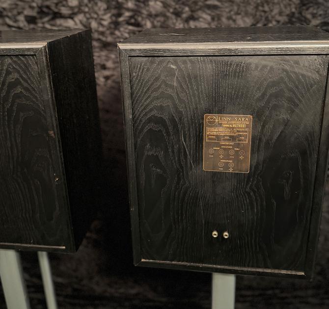 Linn Sara Speakers