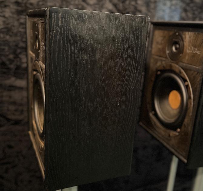 Linn Sara Speakers