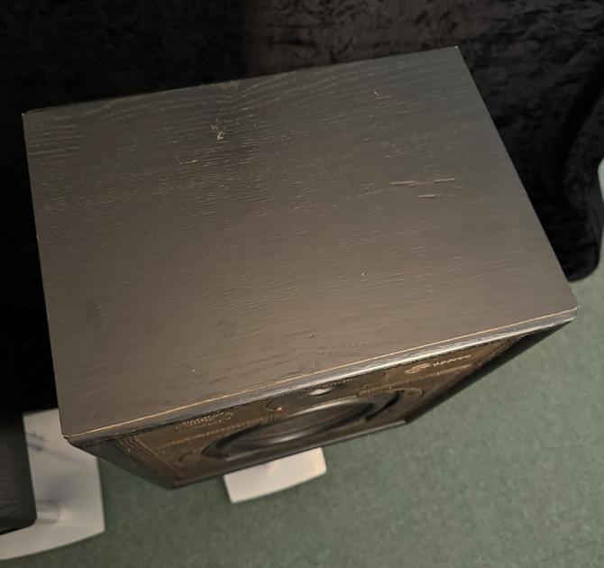 Linn Sara Speakers