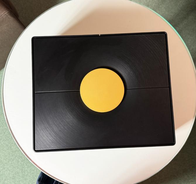 Grimm Audio MU1 streamer top-down view