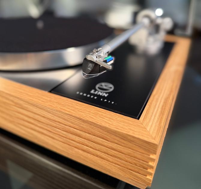 Linn Majik MM LP12 Fluted turntable in oak in the ripcaster showroom 