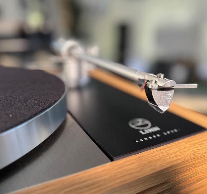 Linn Majik MM LP12 Fluted turntable in oak in the ripcaster showroom 