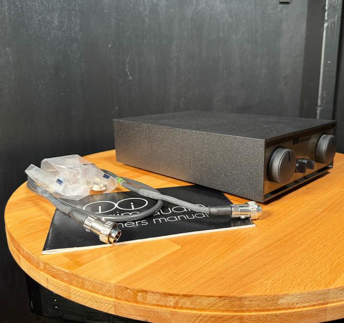 Naim NAC 72 Stereo Pre-Amplifier
