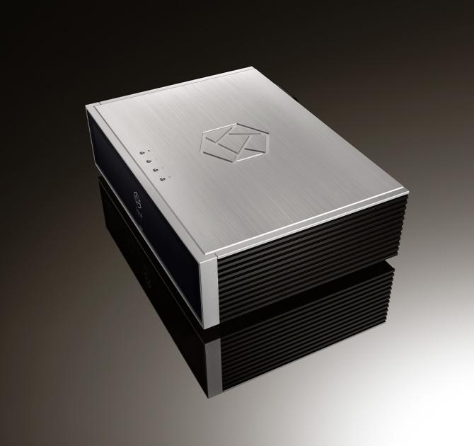 HiFi Rose RS151 Streamer/DAC in silver - view of the top with the logo.