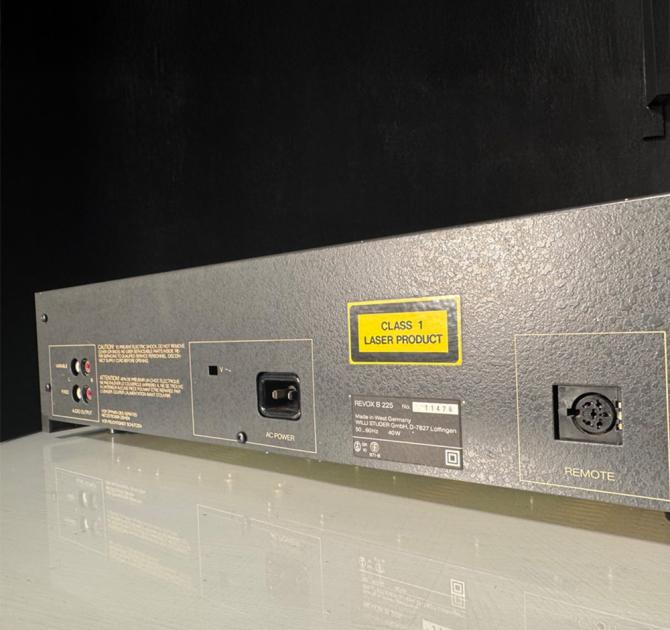 Revox B225 CD Player