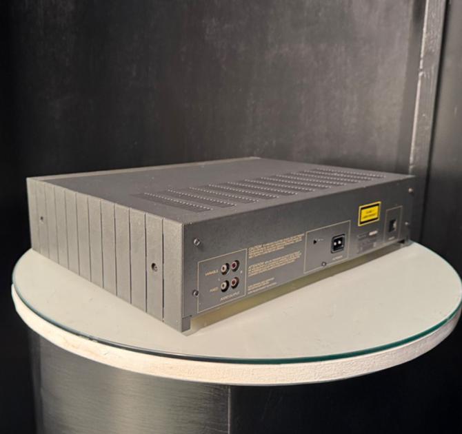 Revox B225 CD Player