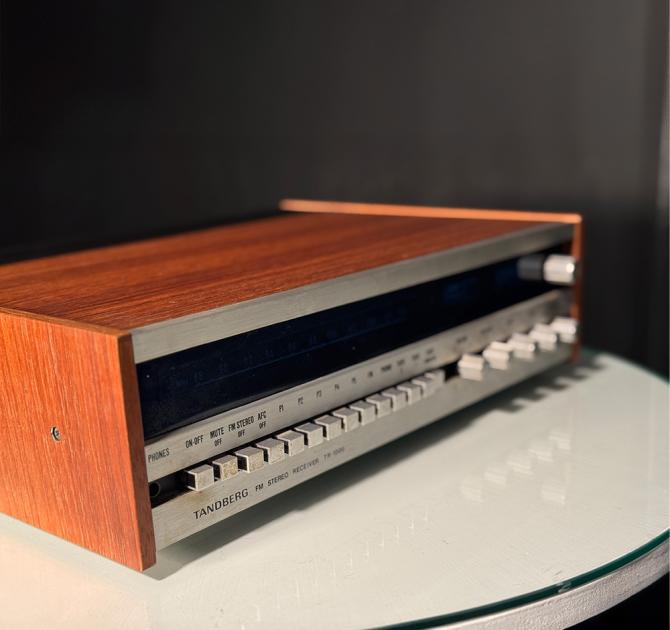 Tandberg TR-1000 Integrated Receiver
