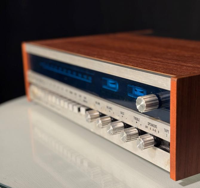 Tandberg TR-1000 Integrated Receiver