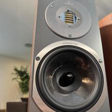 Audiovector R1 Arreté Loudspeakers