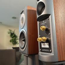 Audiovector R1 Arreté Loudspeakers