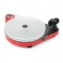 Project RPM 5 Carbon - Turntable in red