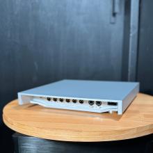 Linn Klimax ExaktBox rear view