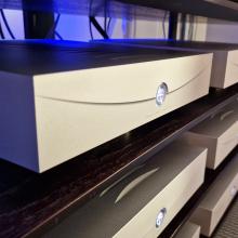 A close-up of a silver Klimax Solo 500 amplifier