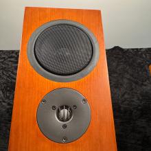 Linn AV5140 - Cherry Loudspeakers