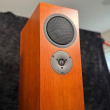 Linn AV5140 - Cherry Loudspeakers