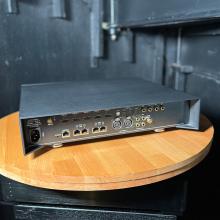 Linn Akurate System Hub - Black