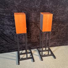 Linn Kan Speakers and Stands