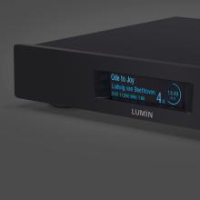 Lumin D3 Network Music Player closer view of the display