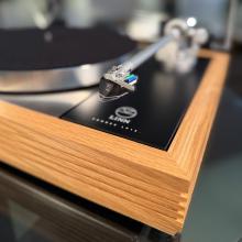 Linn Majik MM LP12 Fluted turntable in oak in the ripcaster showroom 
