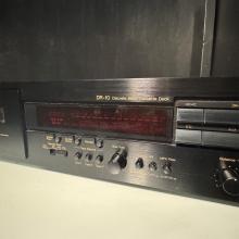 Nakamichi DR-10 Discrete Head Cassette Deck