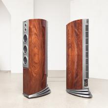A pair of Audiovector R10 Arreté Loudspeakers - one viewed from the front and one from the side
